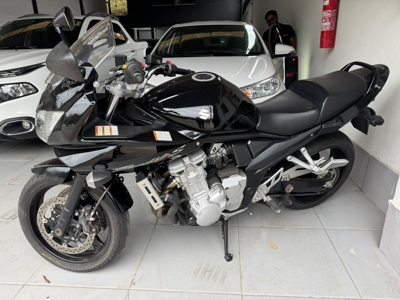 SUZUKI BANDIT 2011 em Timóteo - Foto 1
