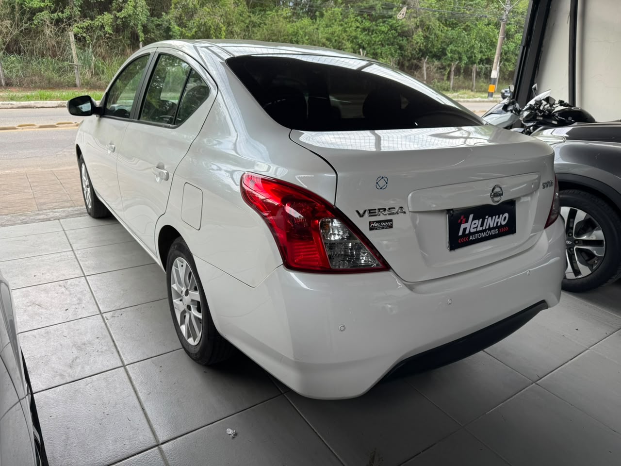 NISSAN VERSA 2019 em Timóteo - Foto 4