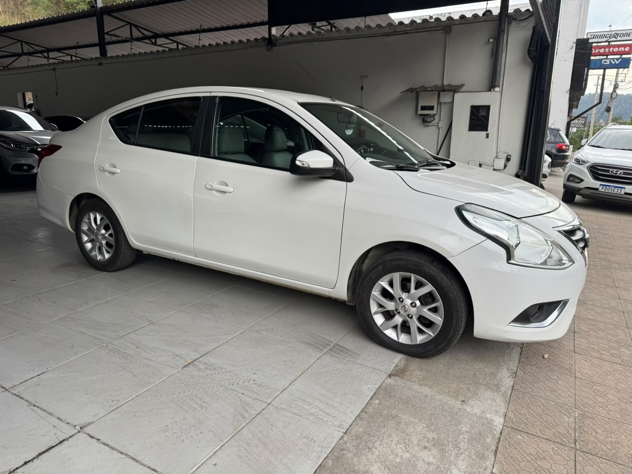 NISSAN VERSA 2019 em Timóteo - Foto 2